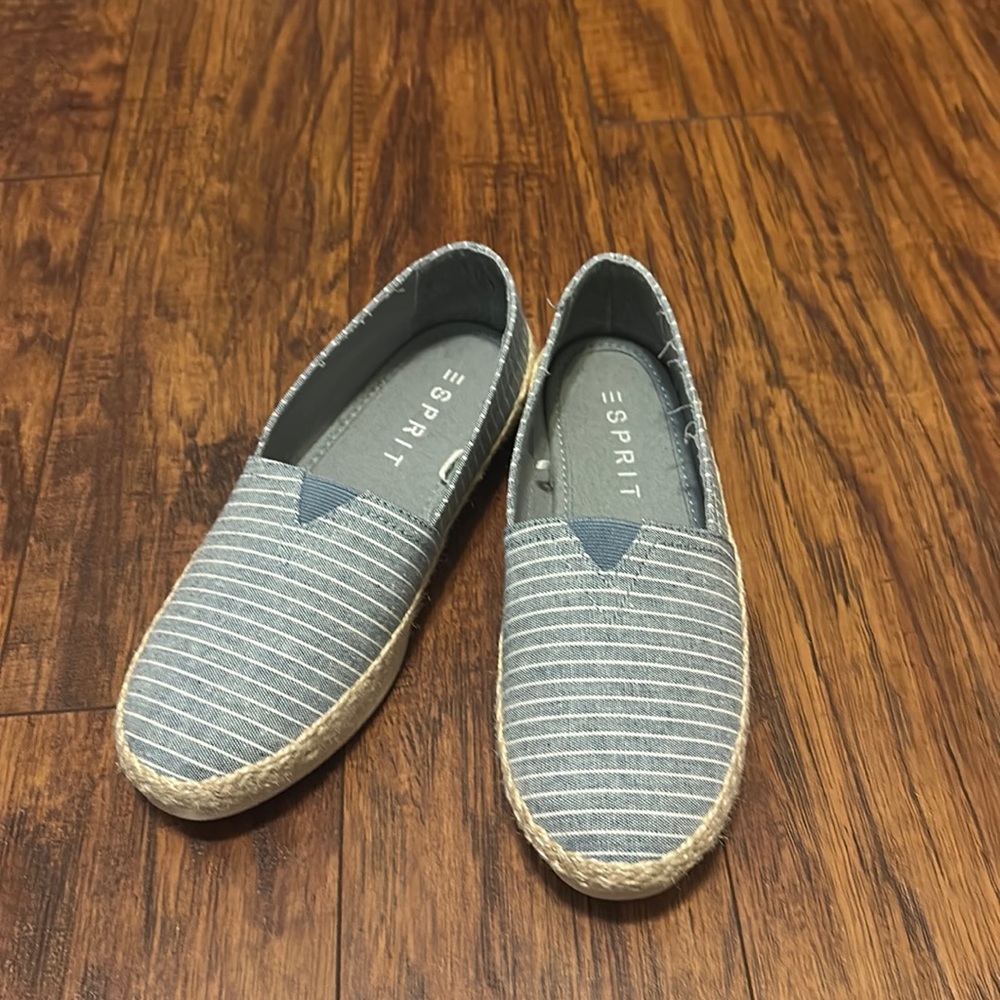 Slip on shoes! Never worn outside!